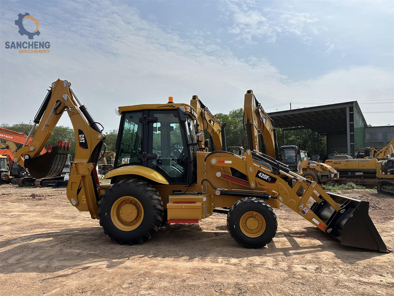 CAT 420F2 - Tractopelle: photos 1 CAT 420F2 - Tractopelle: photos 1