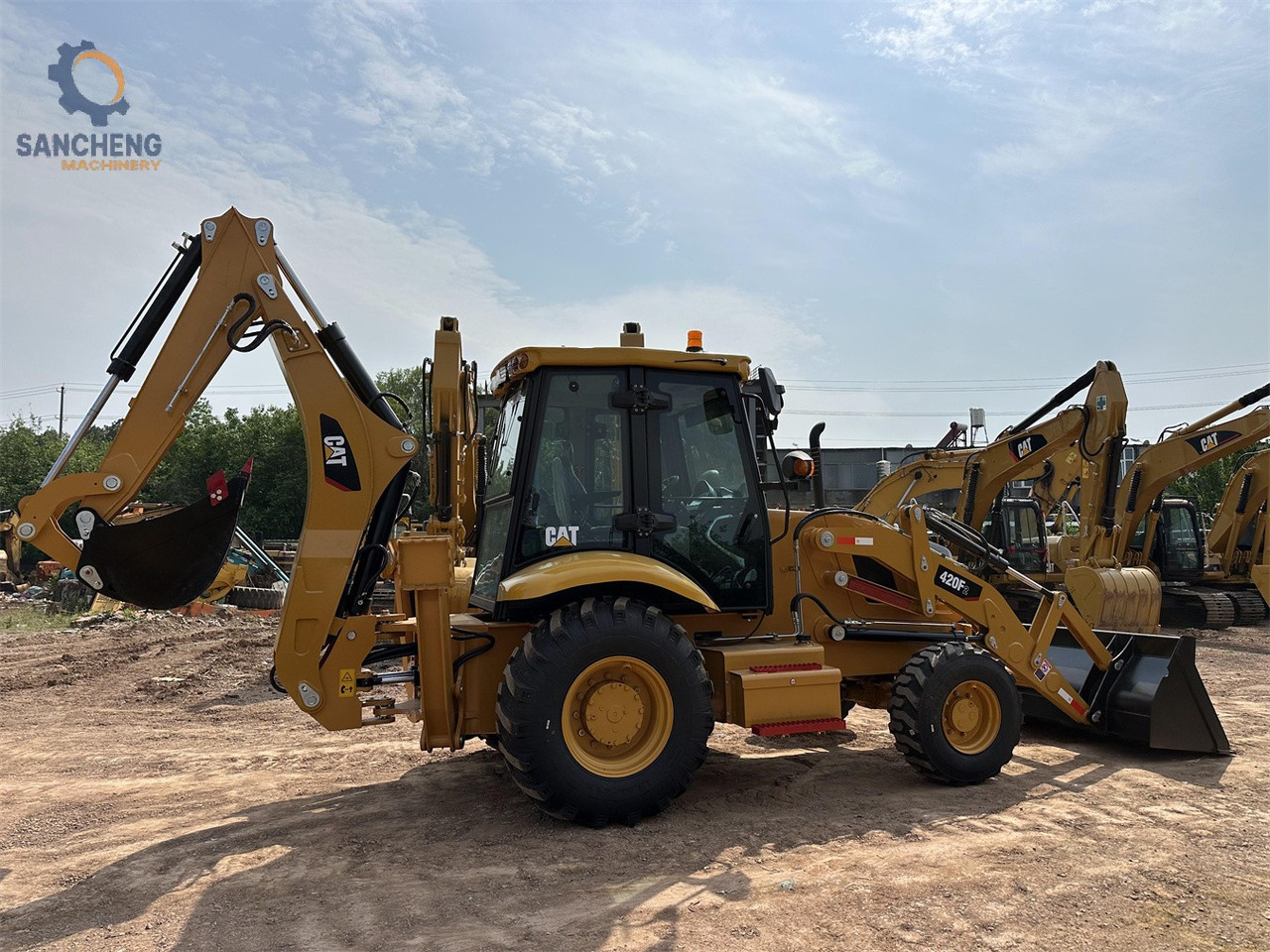CAT 420F2 - Tractopelle: photos 2 CAT 420F2 - Tractopelle: photos 2