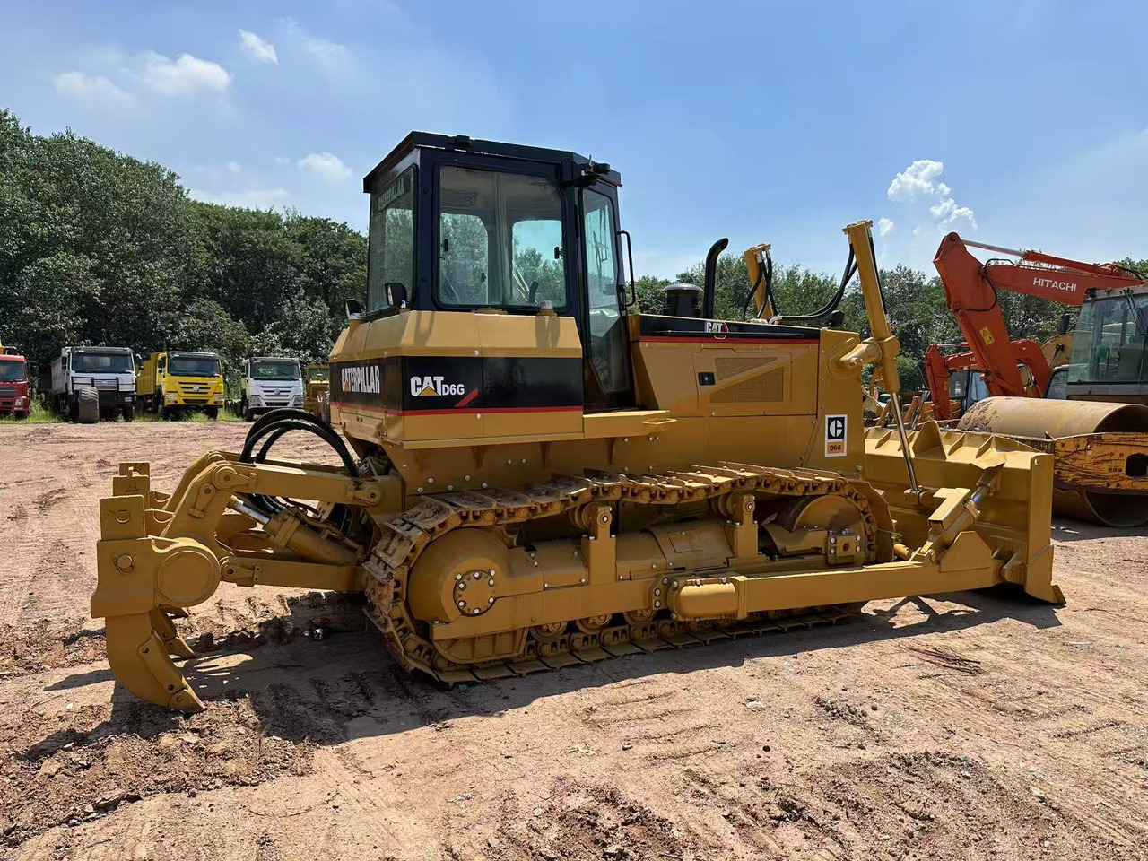 CAT D6G - Bulldozer: photos 5 CAT D6G - Bulldozer: photos 5