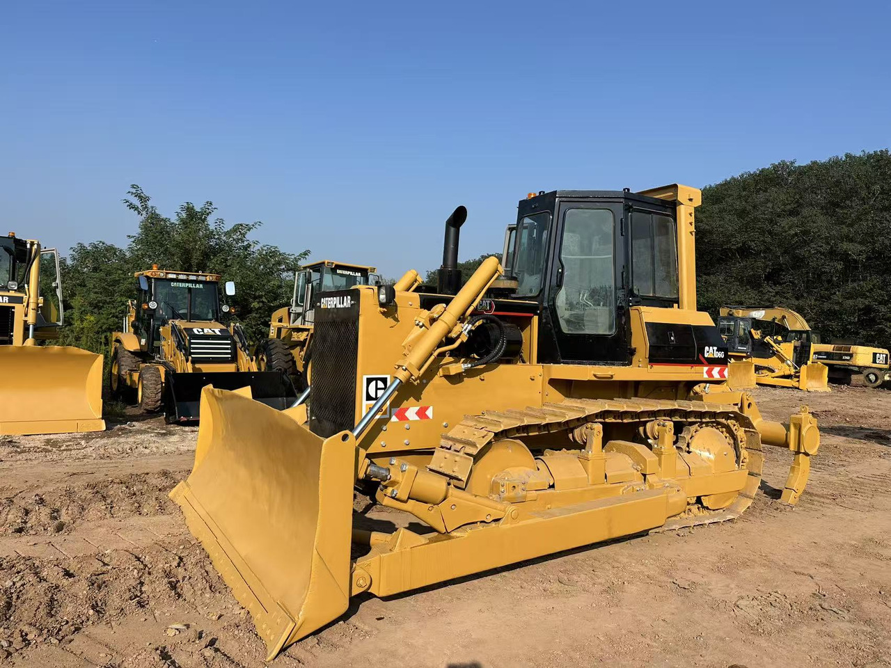 CAT D6G - Bulldozer: photos 2 CAT D6G - Bulldozer: photos 2