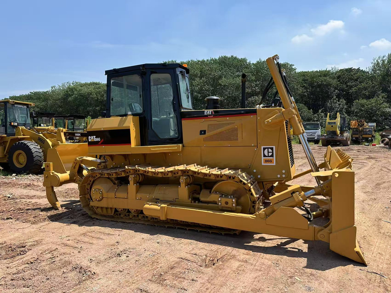 CAT D6G - Bulldozer: photos 2 CAT D6G - Bulldozer: photos 2