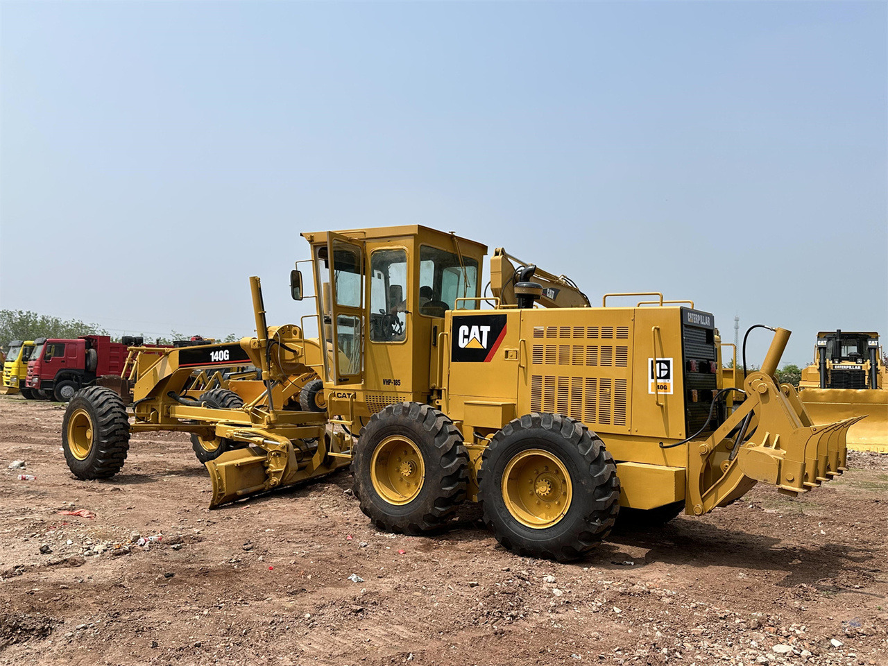 Niveleuse CATERPILLAR 140G: photos 6