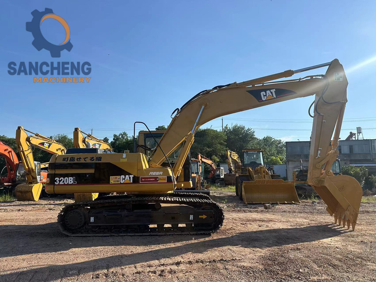 CATERPILLAR 320B - Pelle sur chenille: photos 1 CATERPILLAR 320B - Pelle sur chenille: photos 1