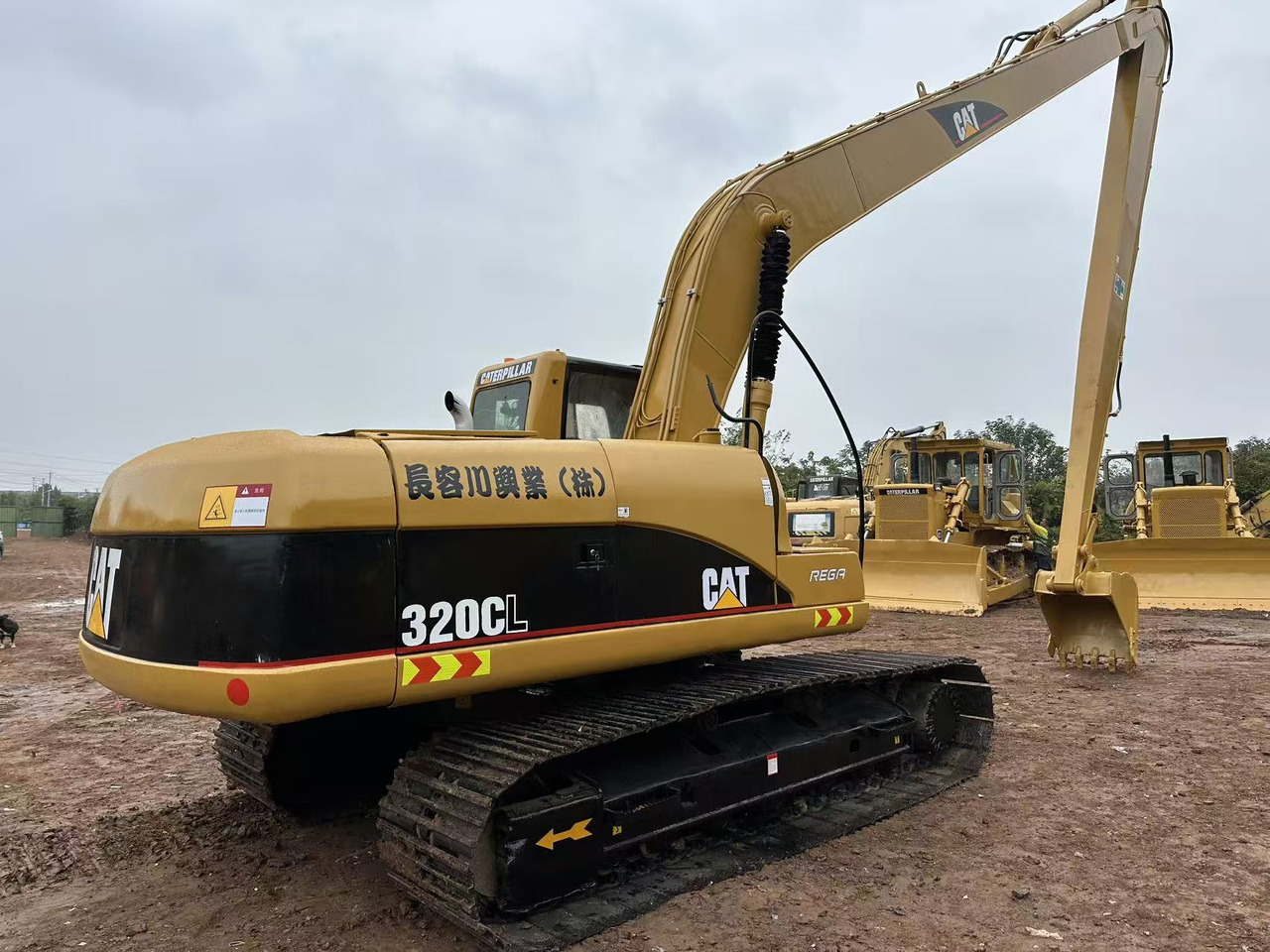 CATERPILLAR 320CL long reach excavator - Pelle sur chenille: photos 1 CATERPILLAR 320CL long reach excavator - Pelle sur chenille: photos 1