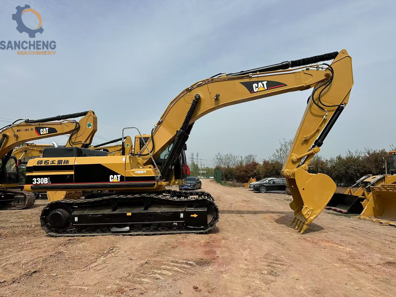 CATERPILLAR 330BL - Pelle sur chenille: photos 1 CATERPILLAR 330BL - Pelle sur chenille: photos 1