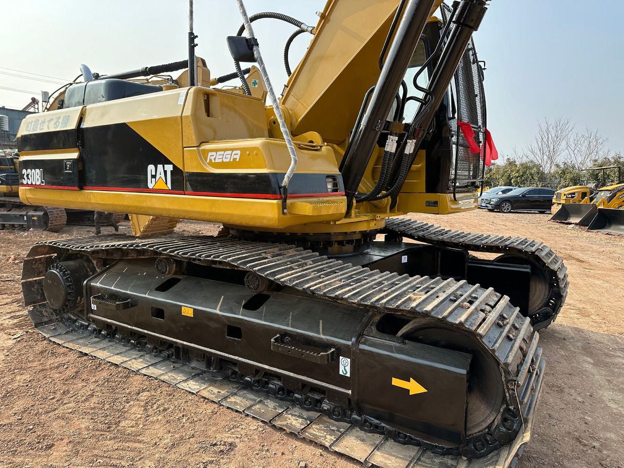 CATERPILLAR 330BL - Pelle sur chenille: photos 4 CATERPILLAR 330BL - Pelle sur chenille: photos 4