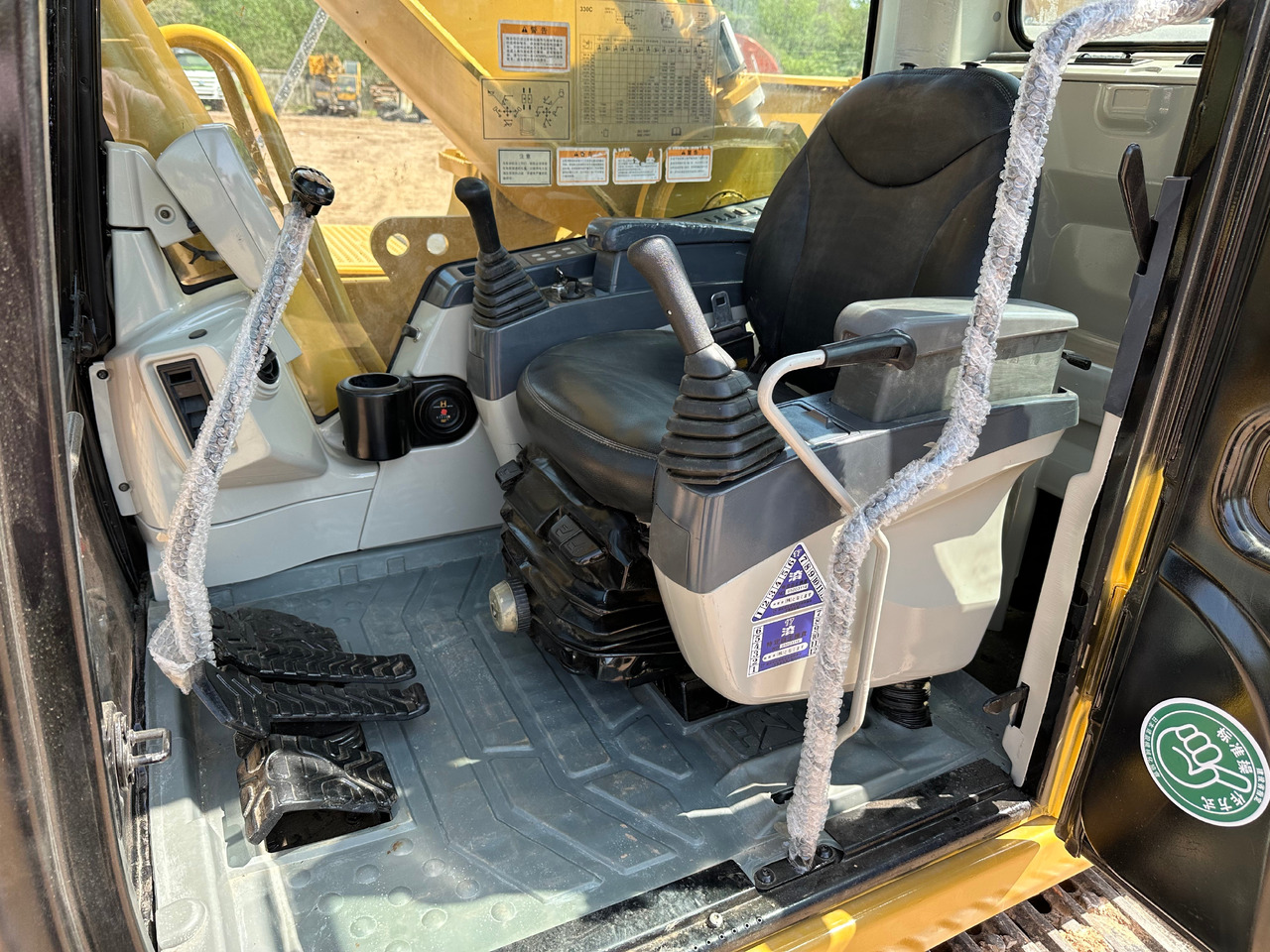 CATERPILLAR 330CL - Pelle sur chenille: photos 5 CATERPILLAR 330CL - Pelle sur chenille: photos 5