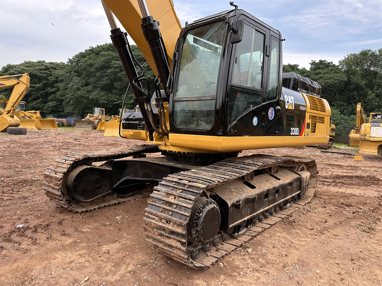 CATERPILLAR 330DL - Pelle sur chenille: photos 5 CATERPILLAR 330DL - Pelle sur chenille: photos 5