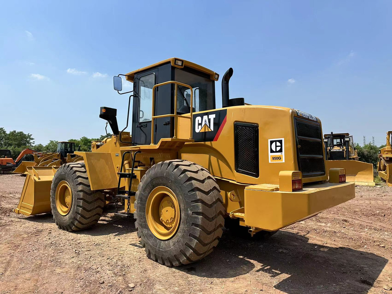 Chargeuse sur pneus CATERPILLAR 950G: photos 6