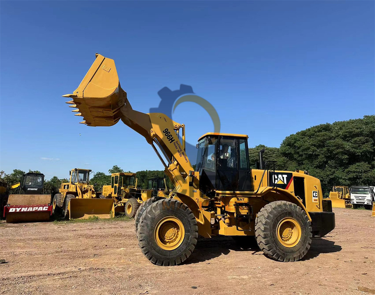 CATERPILLAR 966H - Chargeuse sur pneus: photos 1 CATERPILLAR 966H - Chargeuse sur pneus: photos 1