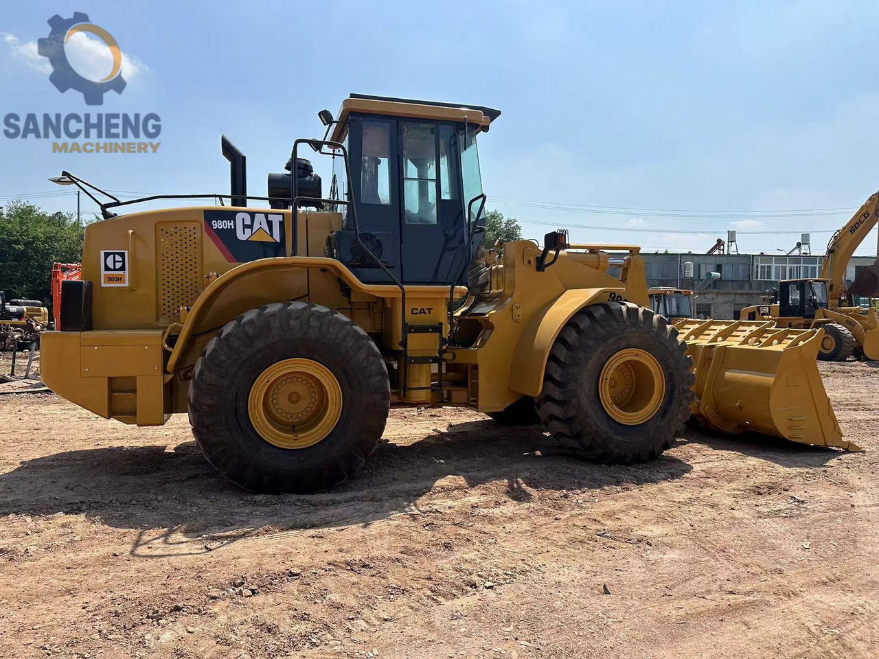 CATERPILLAR 980H - Chargeuse sur pneus: photos 1 CATERPILLAR 980H - Chargeuse sur pneus: photos 1