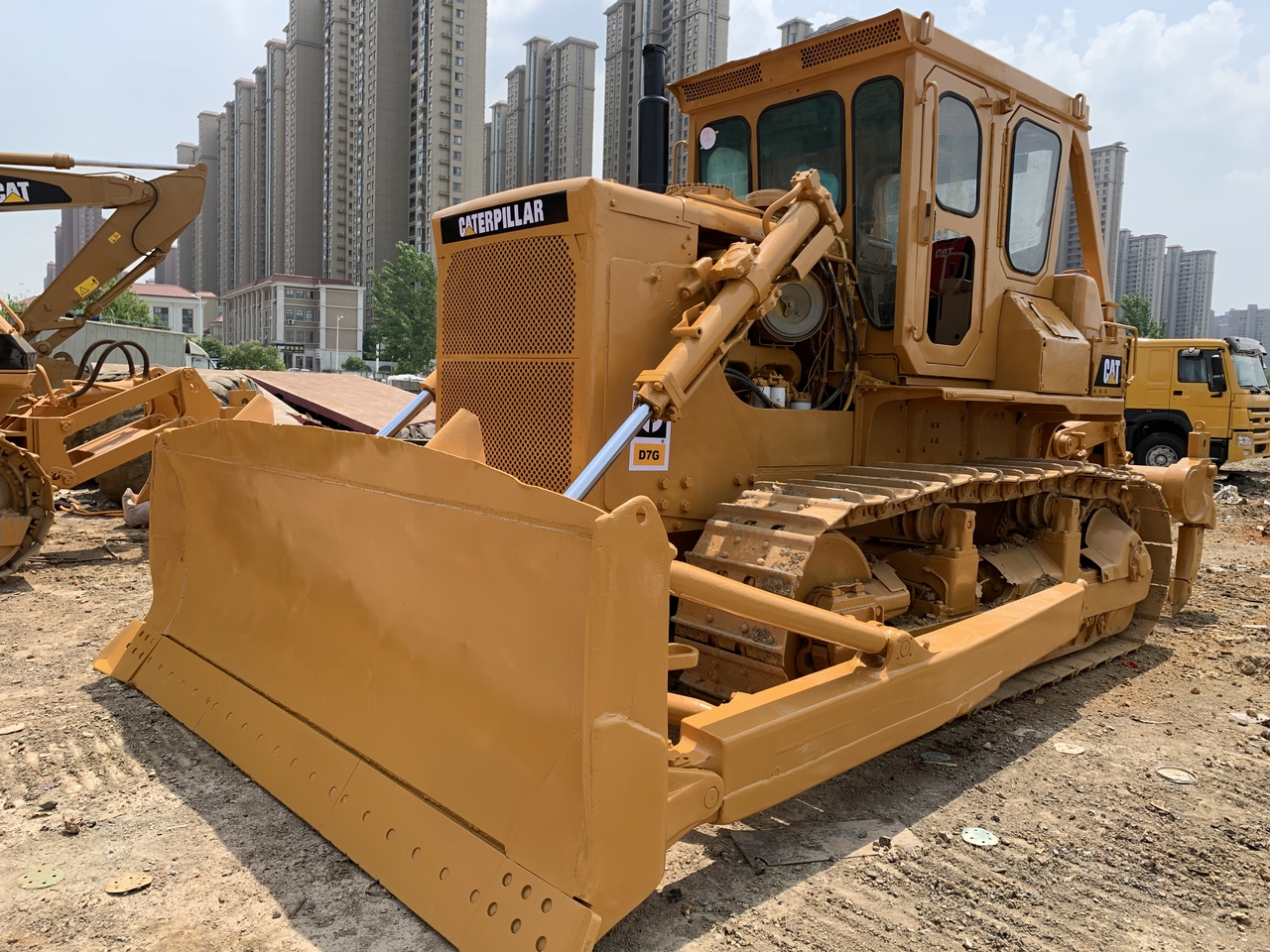 CATERPILLAR D7G - Bulldozer: photos 5 CATERPILLAR D7G - Bulldozer: photos 5