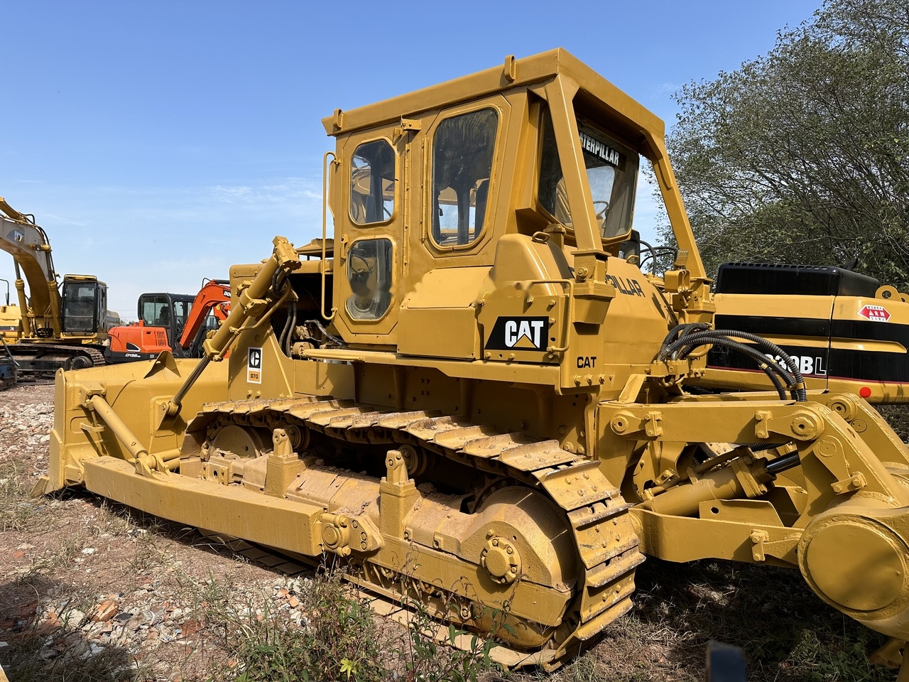 CATERPILLAR D7G - Bulldozer: photos 3 CATERPILLAR D7G - Bulldozer: photos 3