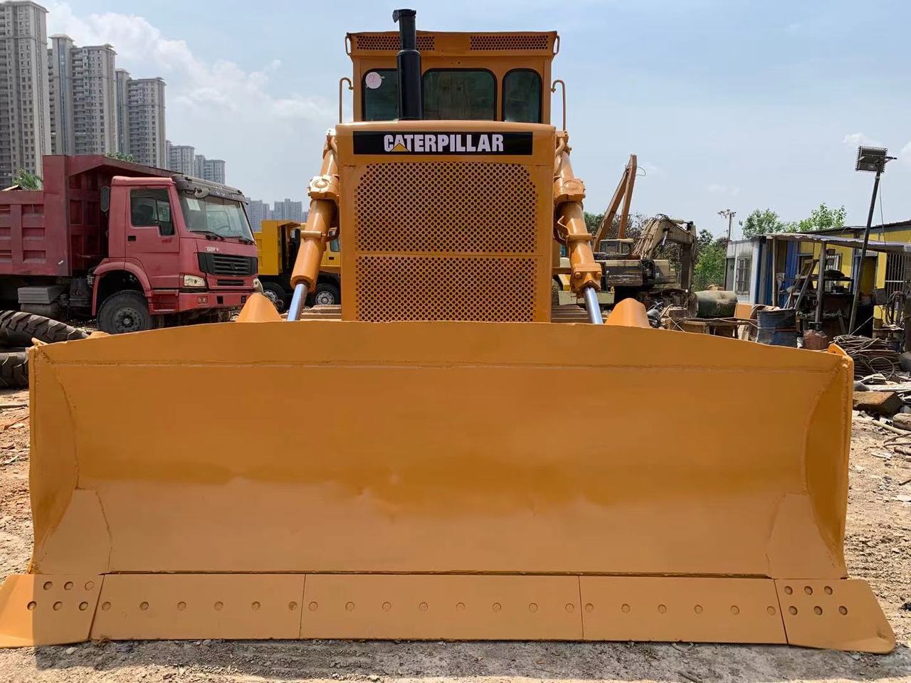 CATERPILLAR D7G - Bulldozer: photos 2 CATERPILLAR D7G - Bulldozer: photos 2