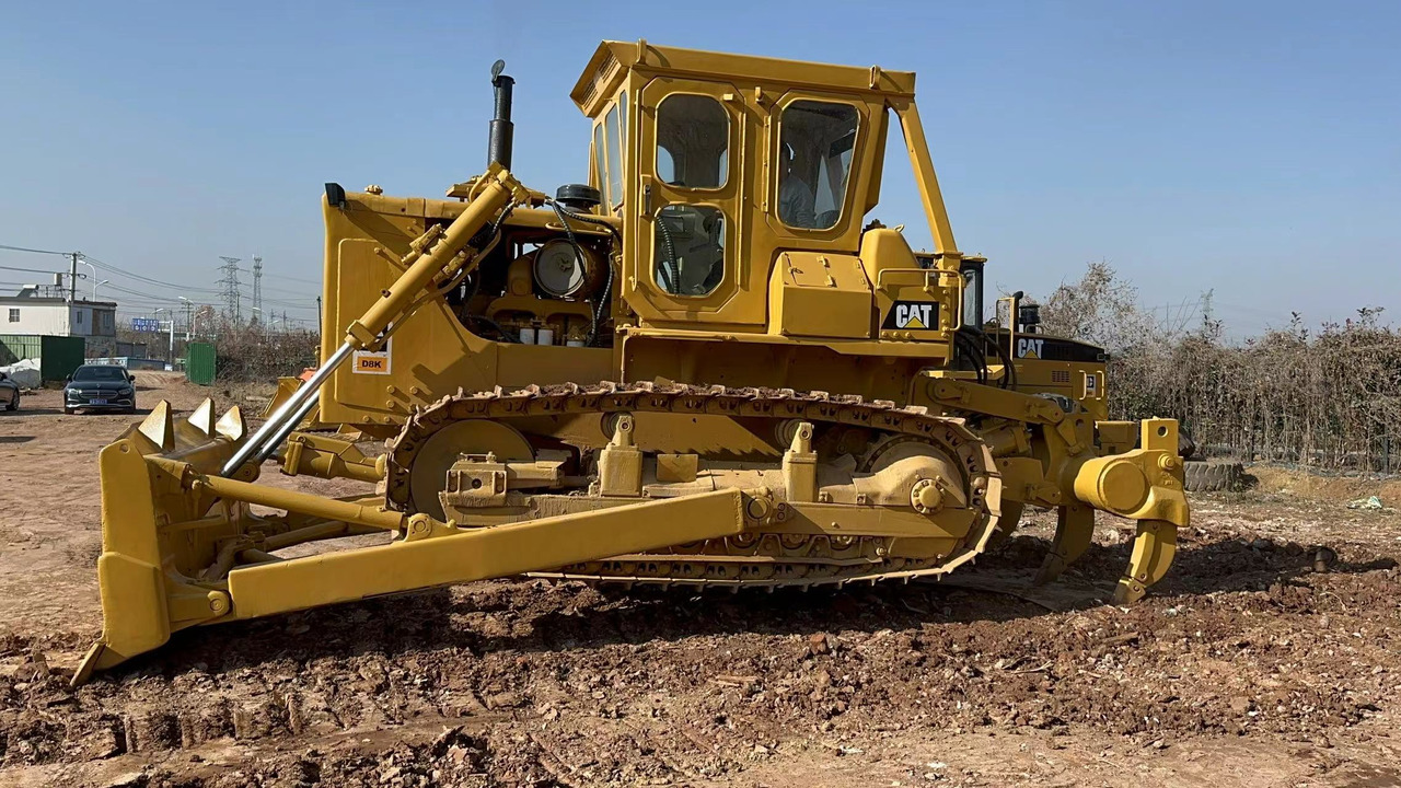 CATERPILLAR D8K - Bulldozer: photos 3 CATERPILLAR D8K - Bulldozer: photos 3