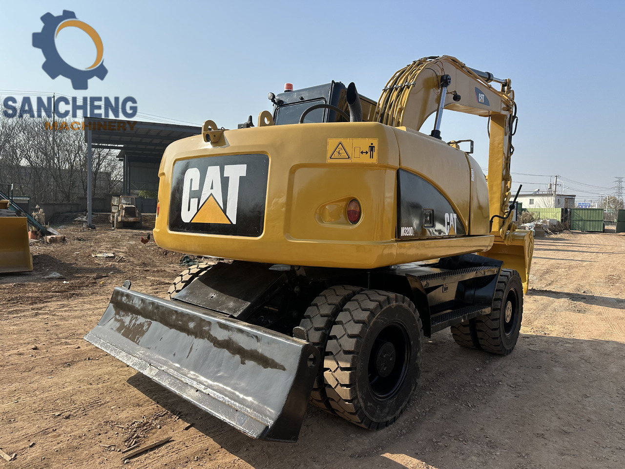 CATERPILLAR M320D2 - Pelle sur pneus: photos 4 CATERPILLAR M320D2 - Pelle sur pneus: photos 4