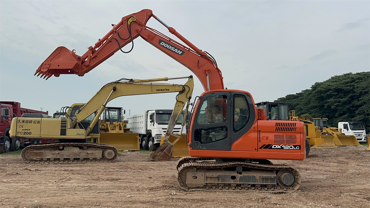 Pelle sur chenille DOOSAN DX120: photos 12