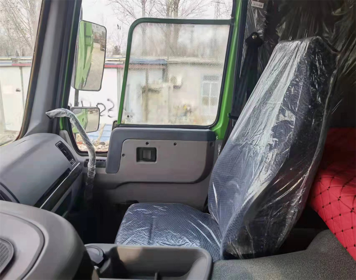 Camion benne HOWO 371: photos 12