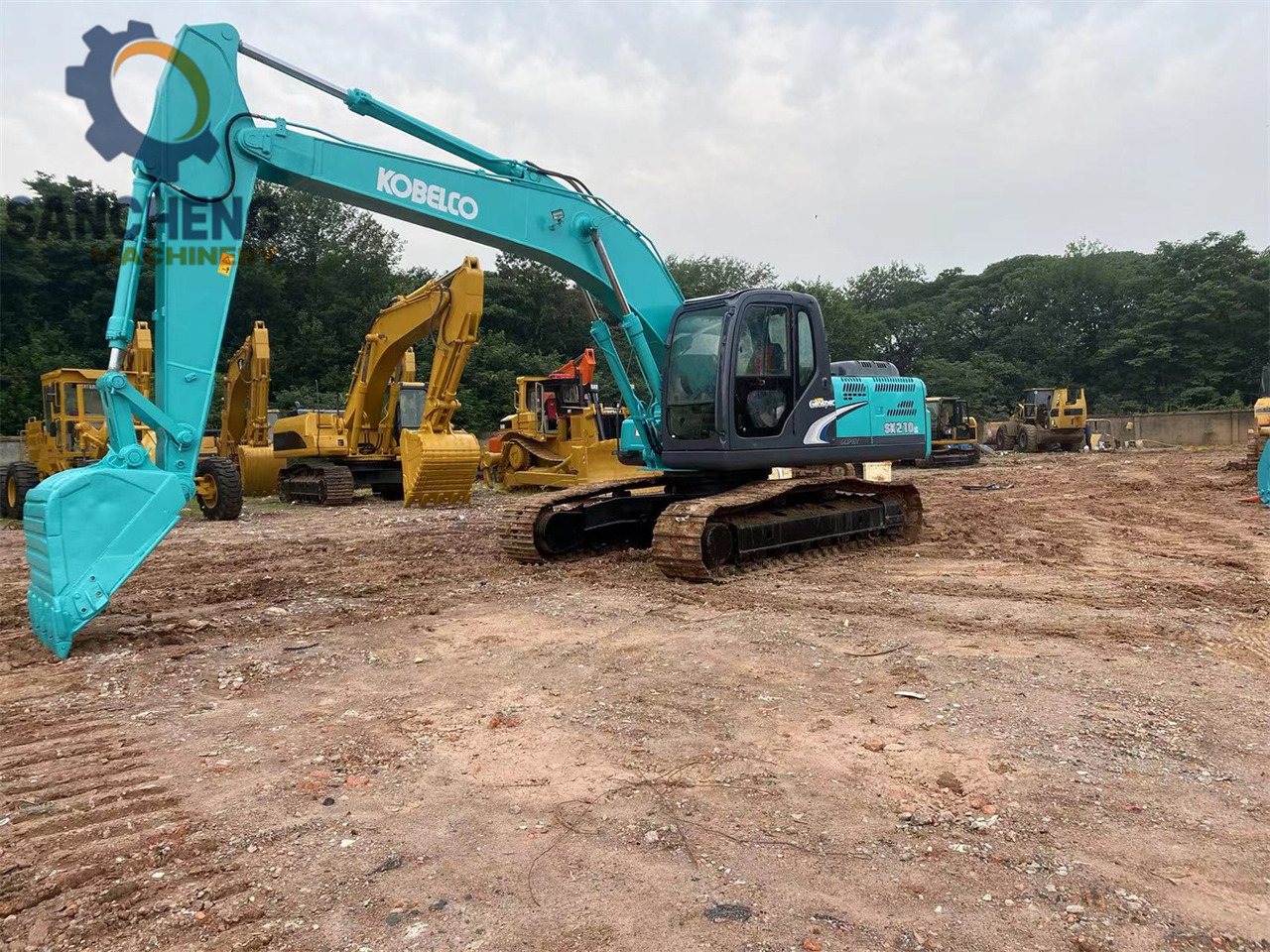 KOBELCO SK210LC-8 - Pelle sur chenille: photos 2 KOBELCO SK210LC-8 - Pelle sur chenille: photos 2