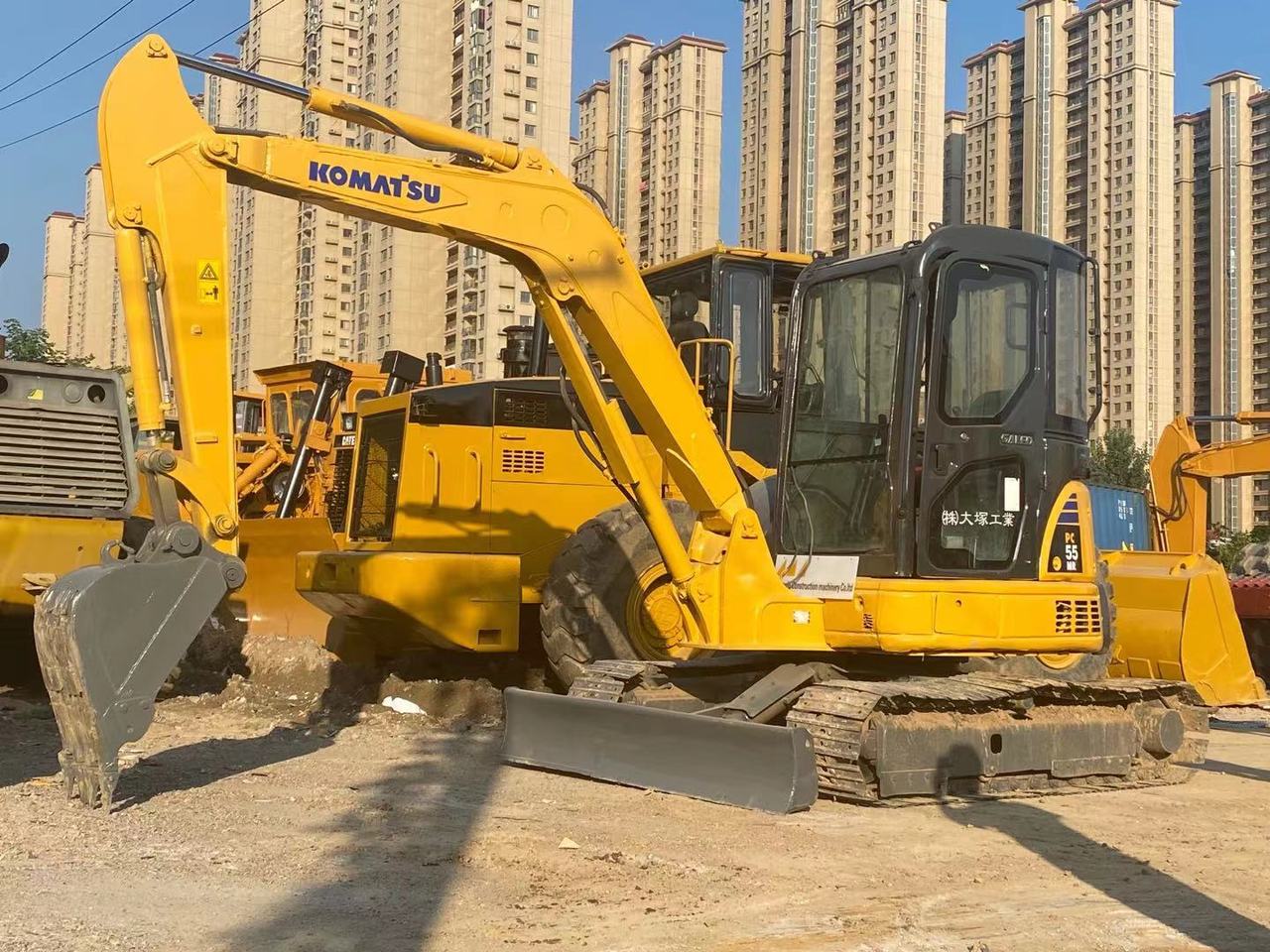 KOMATSU PC55MR - Mini pelle: photos 4 KOMATSU PC55MR - Mini pelle: photos 4