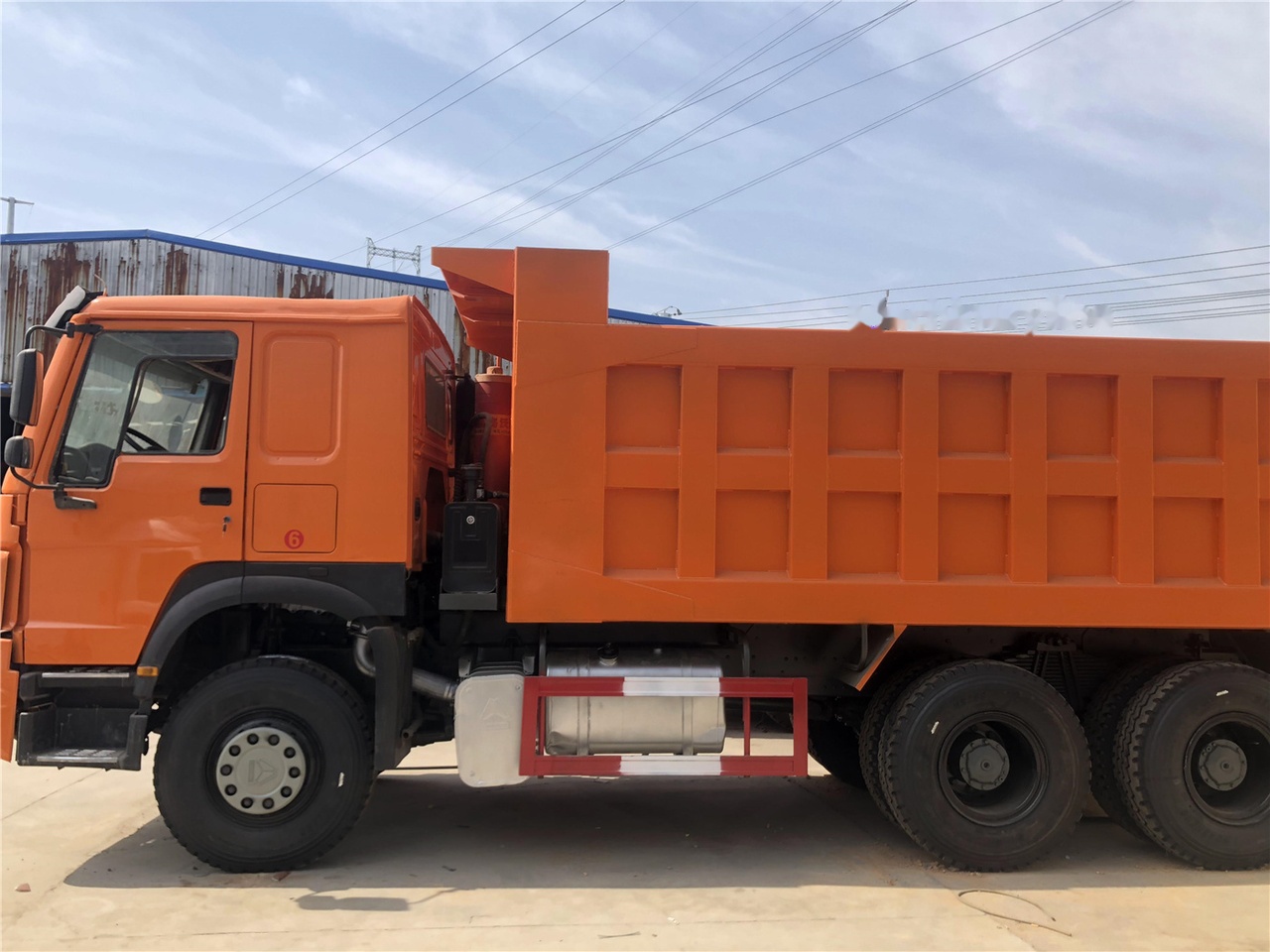SINOTRUK HOWO 371 Dump truck - Camion benne: photos 4 SINOTRUK HOWO 371 Dump truck - Camion benne: photos 4