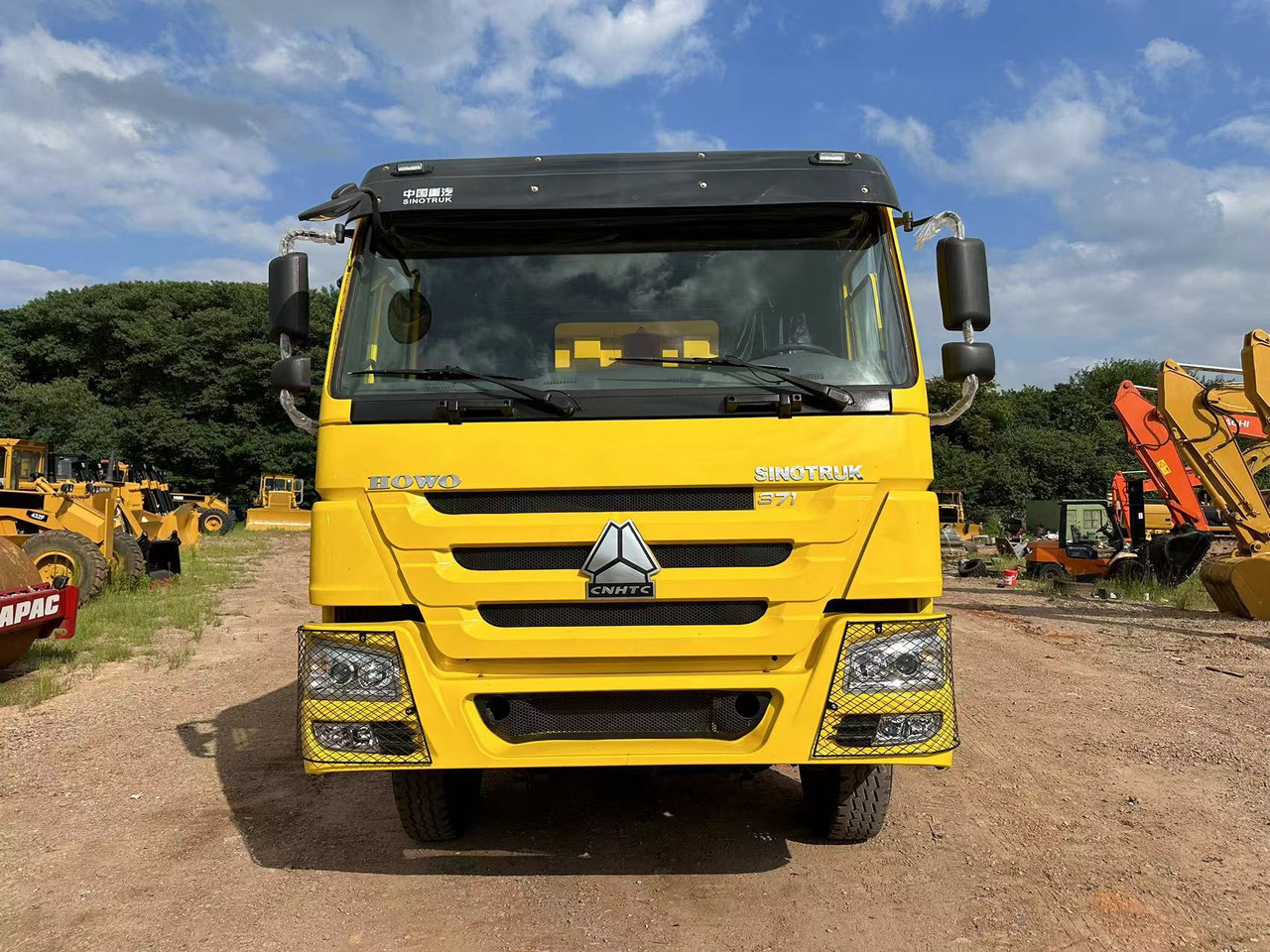 SINOTRUK Howo 371 Dump truck - Camion benne: photos 3 SINOTRUK Howo 371 Dump truck - Camion benne: photos 3