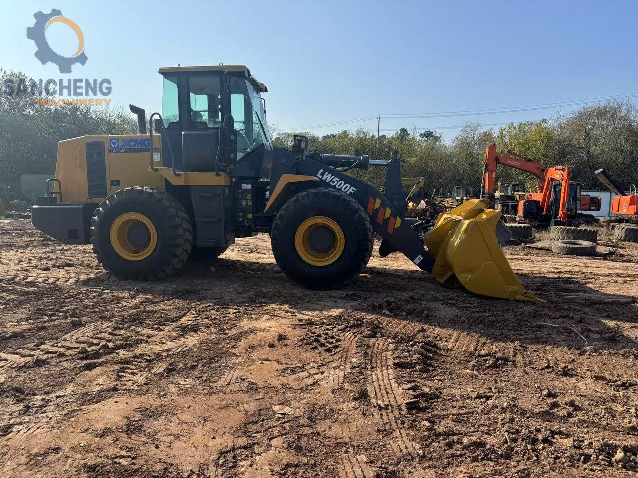 XCMG LW500F - Chargeuse sur pneus: photos 3 XCMG LW500F - Chargeuse sur pneus: photos 3