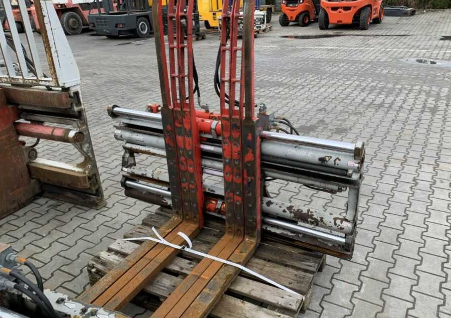 Durwen DRPK30C - Fourches pour Chariot élévateur: photos 1 Durwen DRPK30C - Fourches pour Chariot élévateur: photos 1