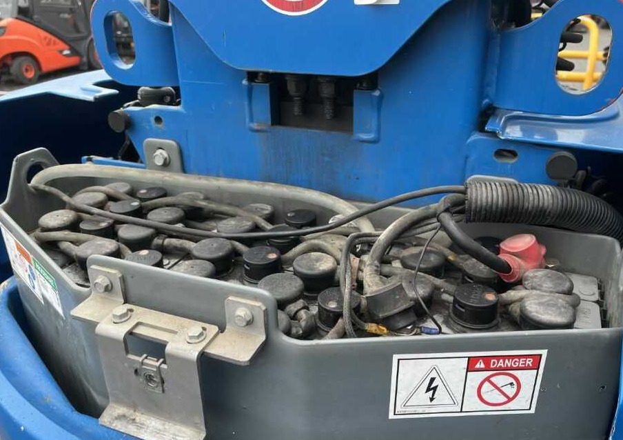 Haulotte STAR 10-1 - Nacelle à mât vertical: photos 5 Haulotte STAR 10-1 - Nacelle à mât vertical: photos 5