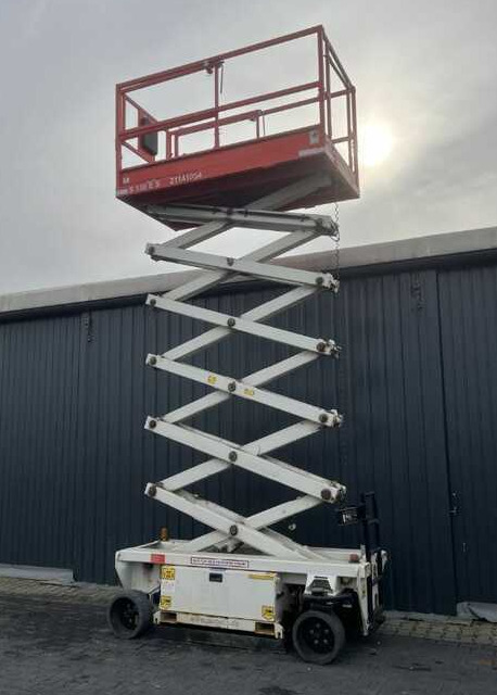 Nacelle ciseaux Holland-Lift ECOSTAR HL-11812: photos 7 Nacelle ciseaux Holland-Lift ECOSTAR HL-11812: photos 7