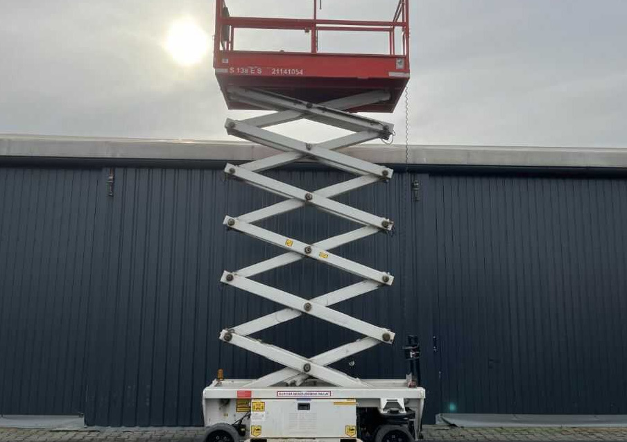 Nacelle ciseaux Holland-Lift ECOSTAR HL-11812: photos 6 Nacelle ciseaux Holland-Lift ECOSTAR HL-11812: photos 6