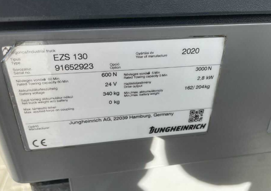 Jungheinrich EZS130 - Chariot tracteur: photos 4 Jungheinrich EZS130 - Chariot tracteur: photos 4