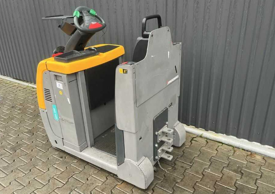 Jungheinrich EZS350 - Chariot tracteur: photos 3 Jungheinrich EZS350 - Chariot tracteur: photos 3