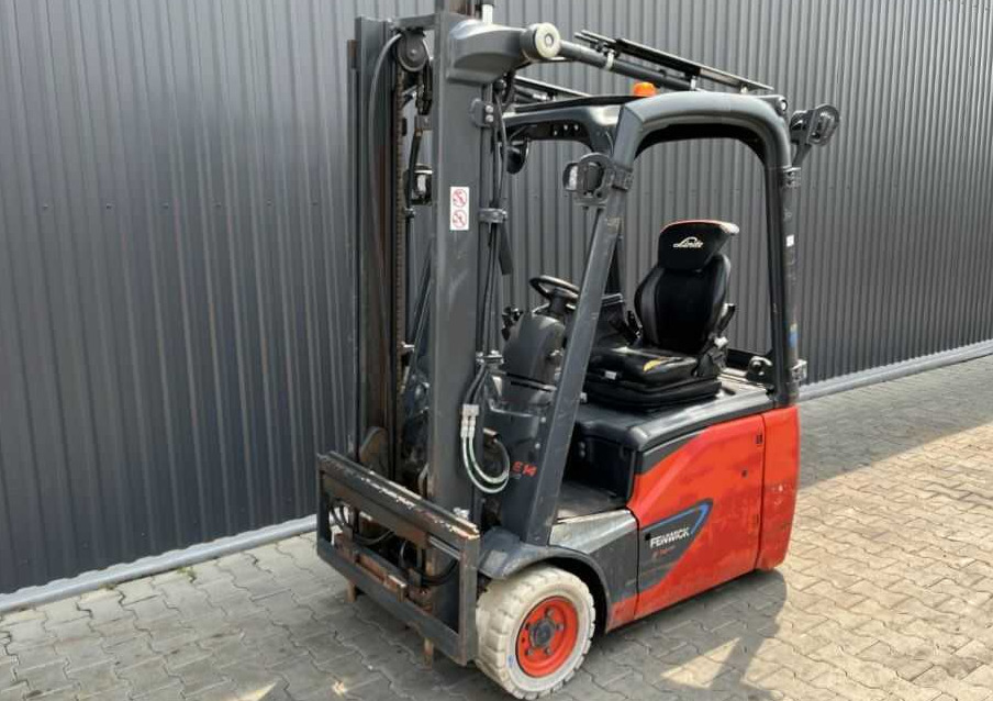 Linde E14-02 - Chariot élévateur électrique: photos 1 Linde E14-02 - Chariot élévateur électrique: photos 1