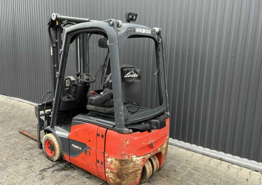 Linde E14-02 - Chariot élévateur électrique: photos 3 Linde E14-02 - Chariot élévateur électrique: photos 3
