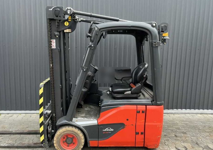 Linde E14-02 - Chariot élévateur électrique: photos 2 Linde E14-02 - Chariot élévateur électrique: photos 2
