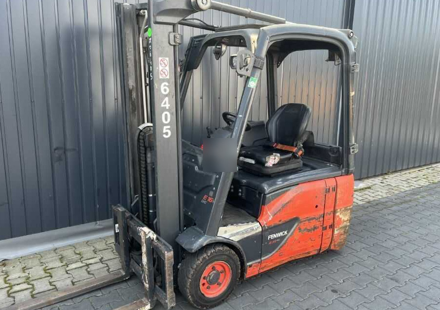 Linde E16-02 - Chariot élévateur électrique: photos 1 Linde E16-02 - Chariot élévateur électrique: photos 1