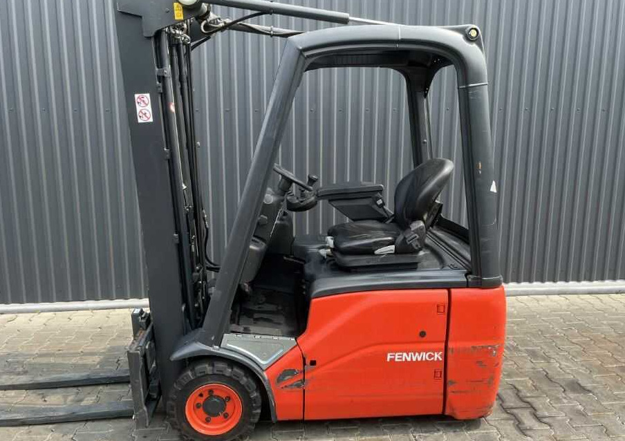 Linde E16C-01 - Chariot élévateur électrique: photos 2 Linde E16C-01 - Chariot élévateur électrique: photos 2