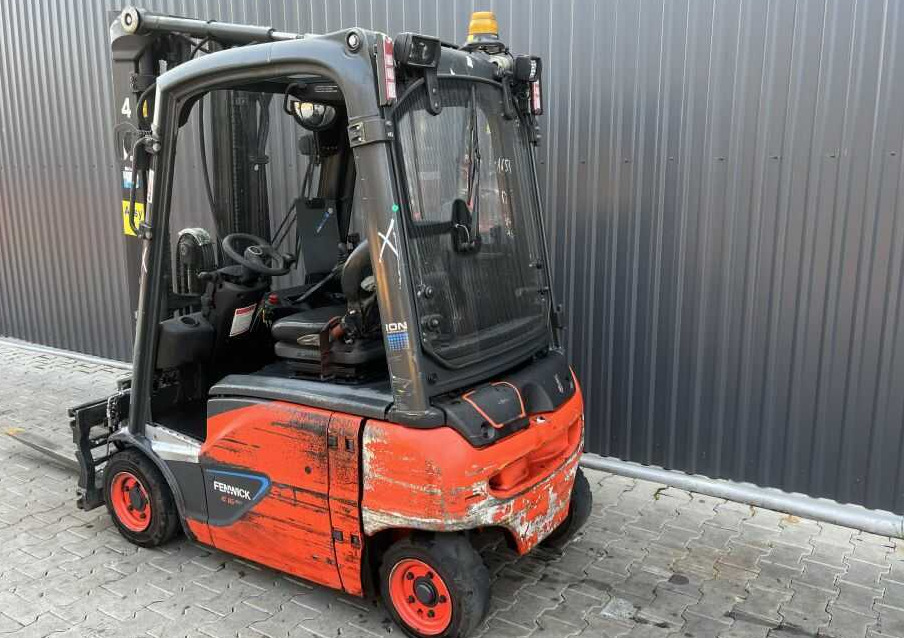 Linde E16P-02 - Chariot élévateur électrique: photos 3 Linde E16P-02 - Chariot élévateur électrique: photos 3