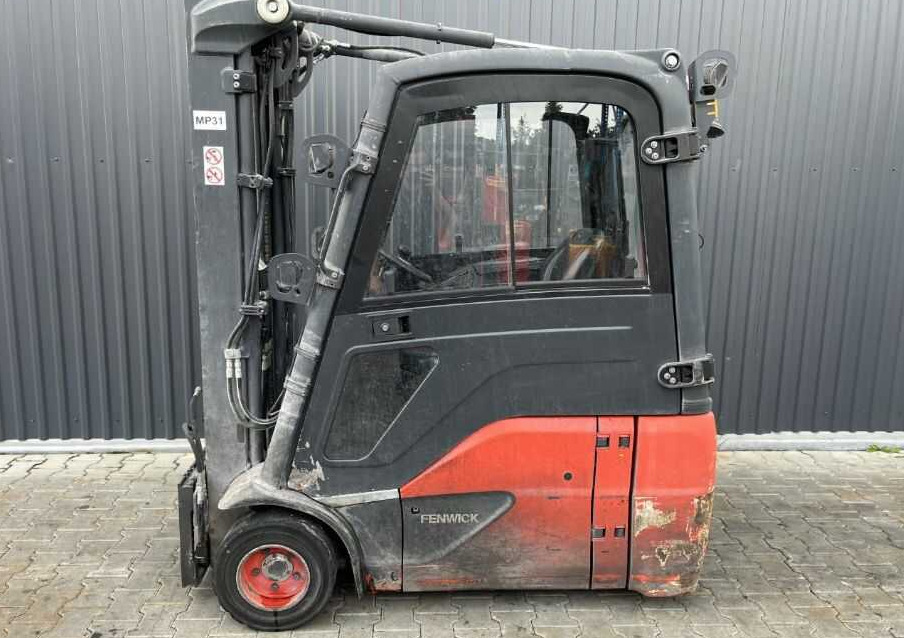 Linde E18-02 - Chariot élévateur électrique: photos 2 Linde E18-02 - Chariot élévateur électrique: photos 2