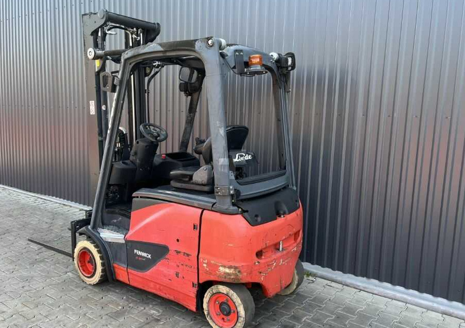 Linde E18PH-02 - Chariot élévateur électrique: photos 3 Linde E18PH-02 - Chariot élévateur électrique: photos 3