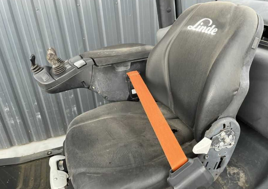 Chariot élévateur à gaz Linde H30T-02: photos 6