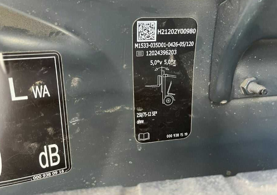 Linde H35T-01 - Chariot élévateur à gaz: photos 5 Linde H35T-01 - Chariot élévateur à gaz: photos 5