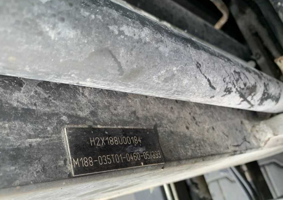 Linde H35T-02 - Chariot élévateur à gaz: photos 5 Linde H35T-02 - Chariot élévateur à gaz: photos 5