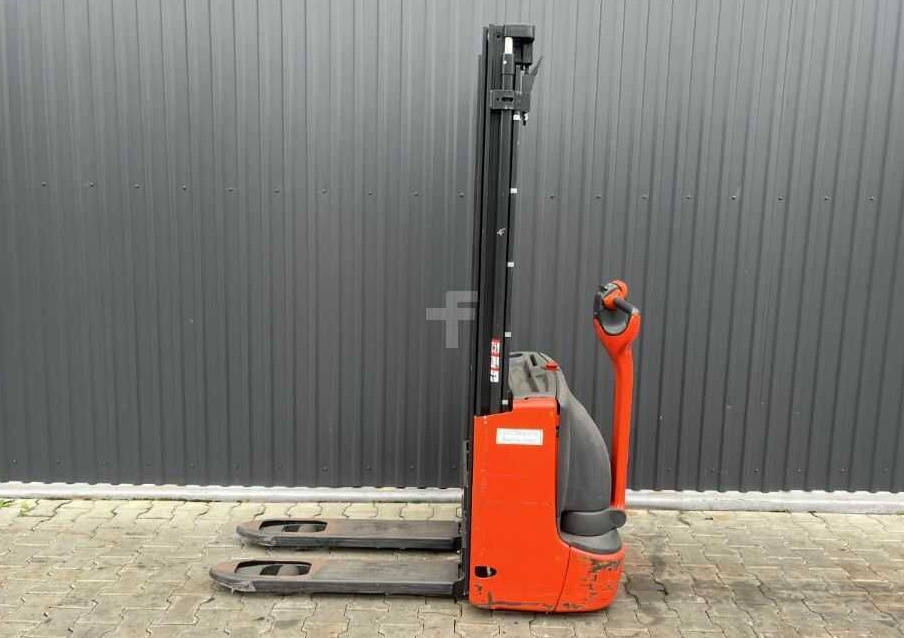 Linde L10 - Gerbeur: photos 2 Linde L10 - Gerbeur: photos 2