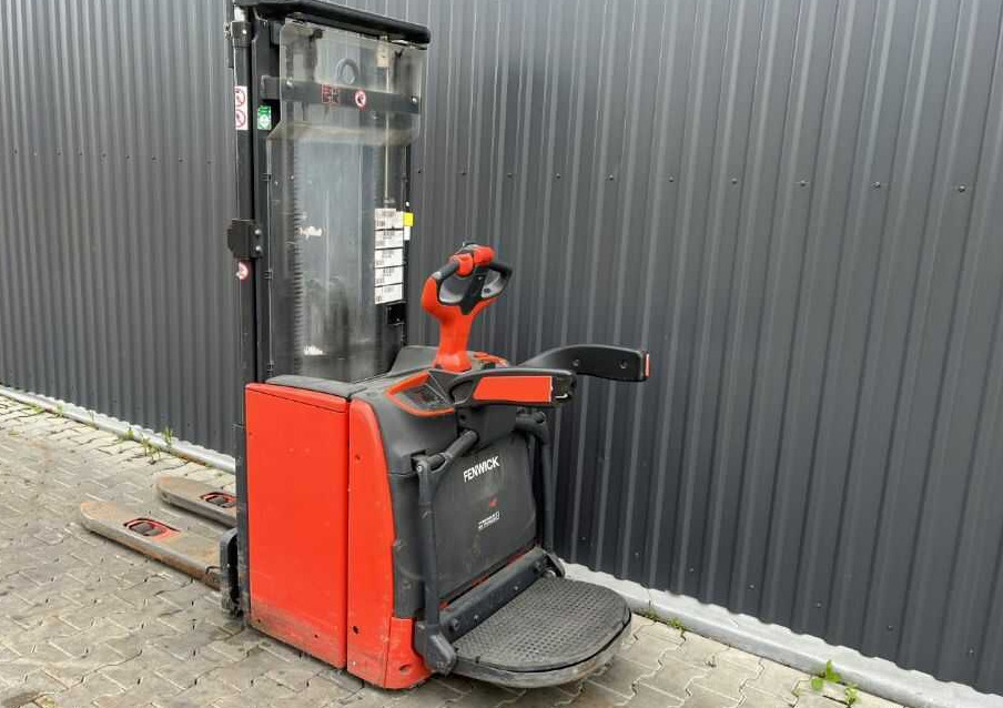 Linde L14AP - Gerbeur: photos 3 Linde L14AP - Gerbeur: photos 3