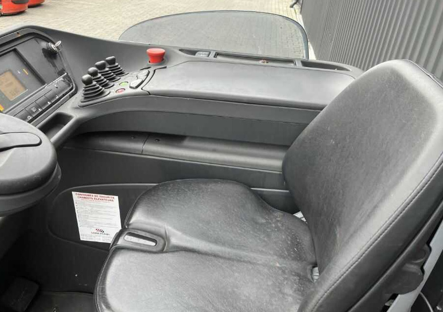 Chariot à mât rétractable Linde R14-01: photos 7