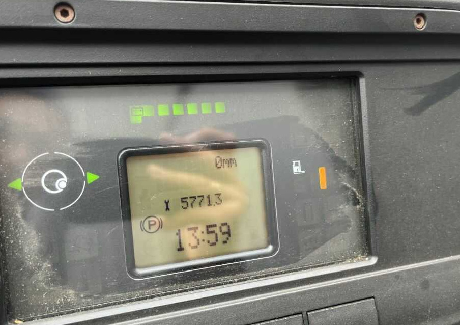 Linde R16-01 - Chariot à mât rétractable: photos 5 Linde R16-01 - Chariot à mât rétractable: photos 5