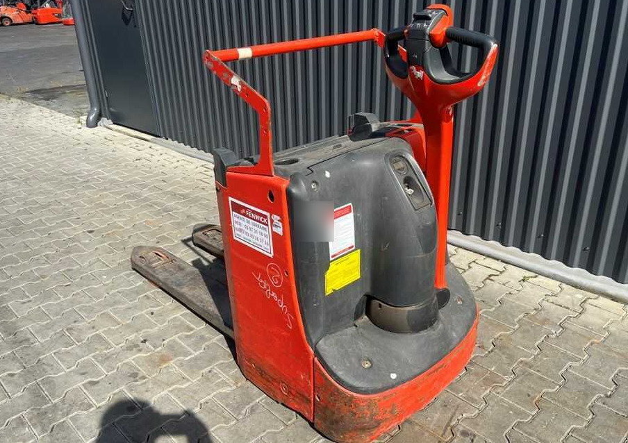 Linde T16L - Transpalette: photos 3 Linde T16L - Transpalette: photos 3