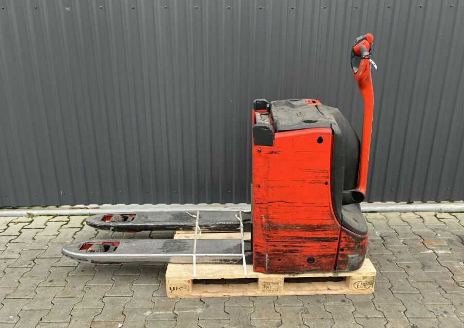 Linde T16L - Transpalette: photos 2 Linde T16L - Transpalette: photos 2